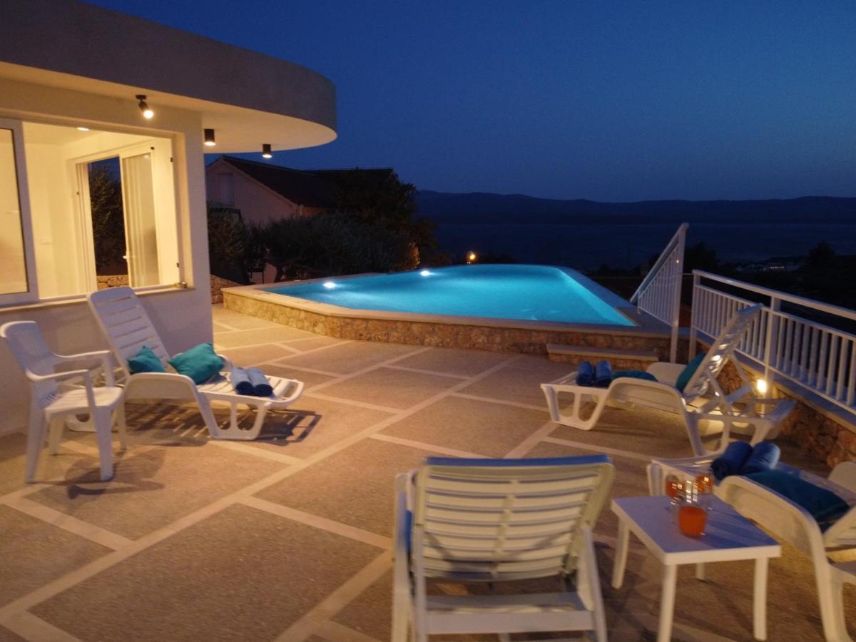 Villa Franka With Swimming Pool โบล ภายนอก รูปภาพ